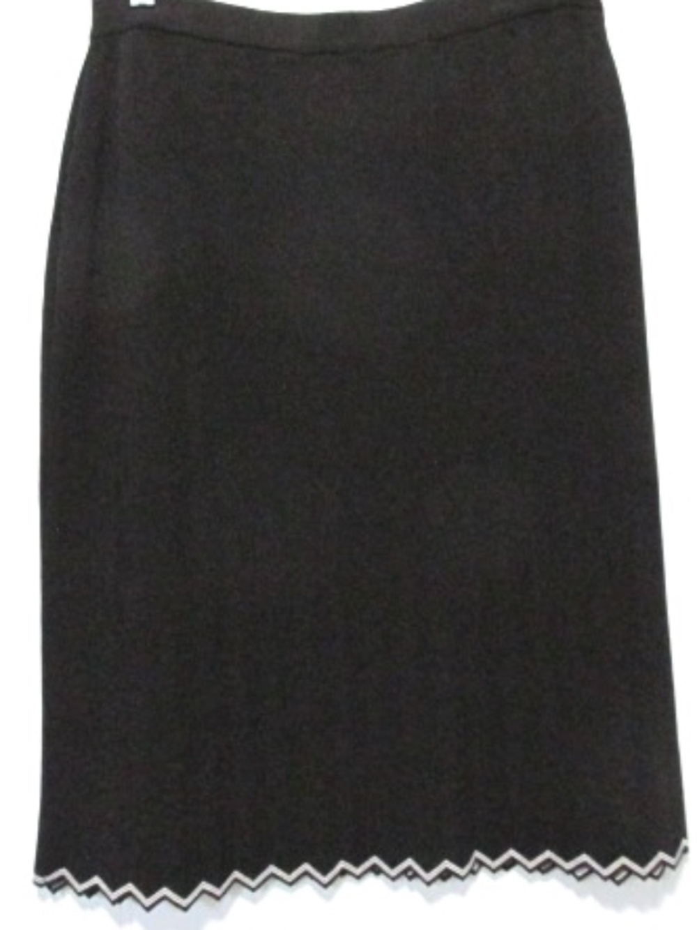 Black Chevron Hem Knit Pull-on Skirt, Size L
